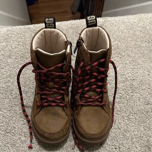 UGG Brown Kids Rain & Snow Boots with Red Laces